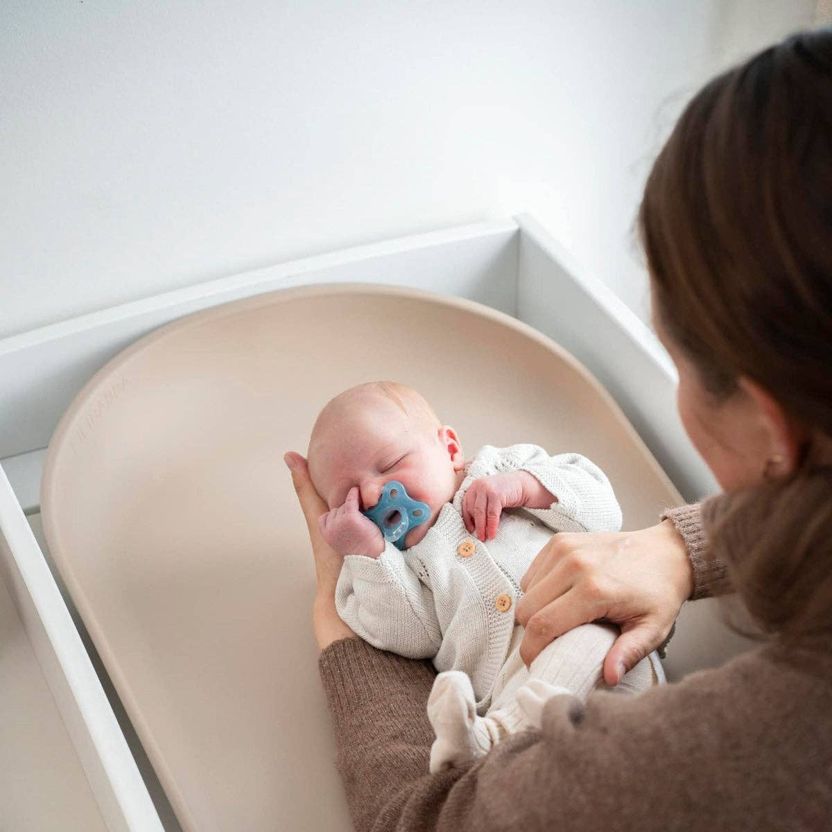 Guía de regalo para baby shower: detalles bonitos y útiles para acertar siempre