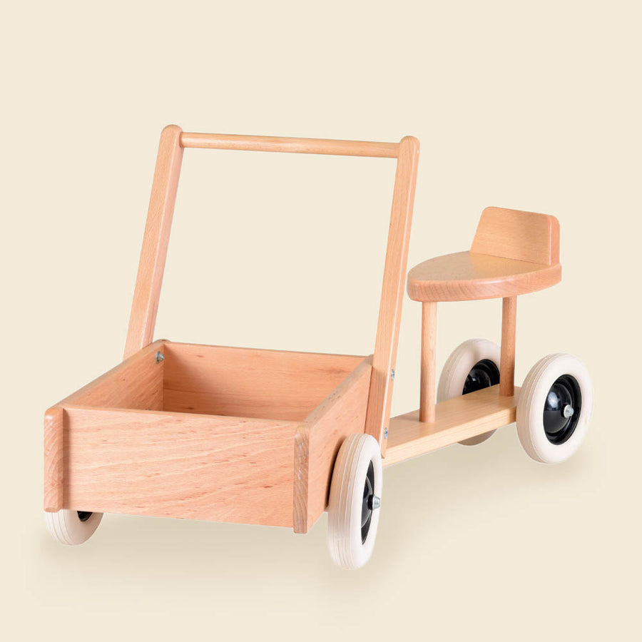 Correpasillos de madera con remolque - Egmont Toys