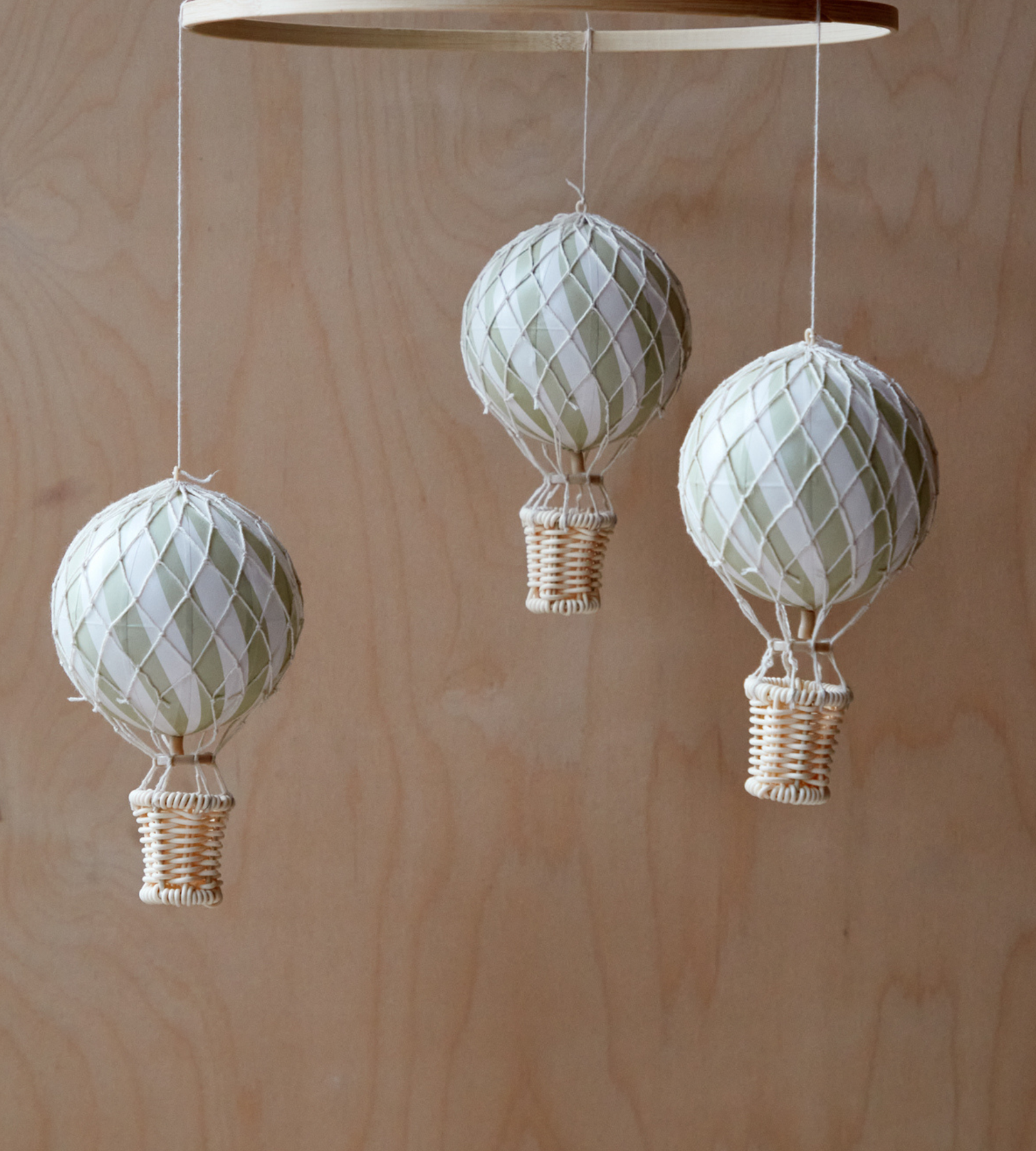 Air Balloon Mobile - Green