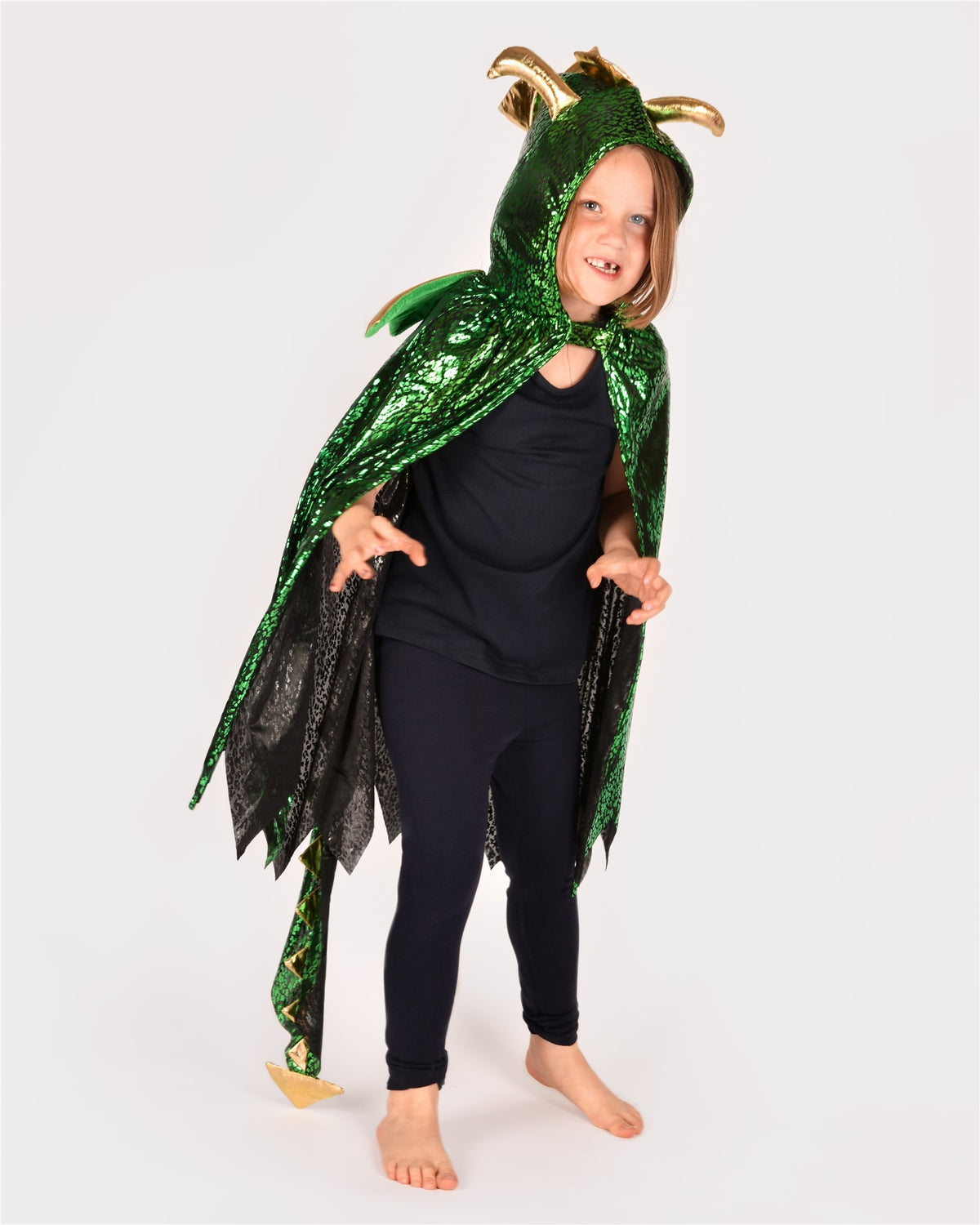 Capa infantil de dragón verde con alas y capucha - DEN GODA FEN