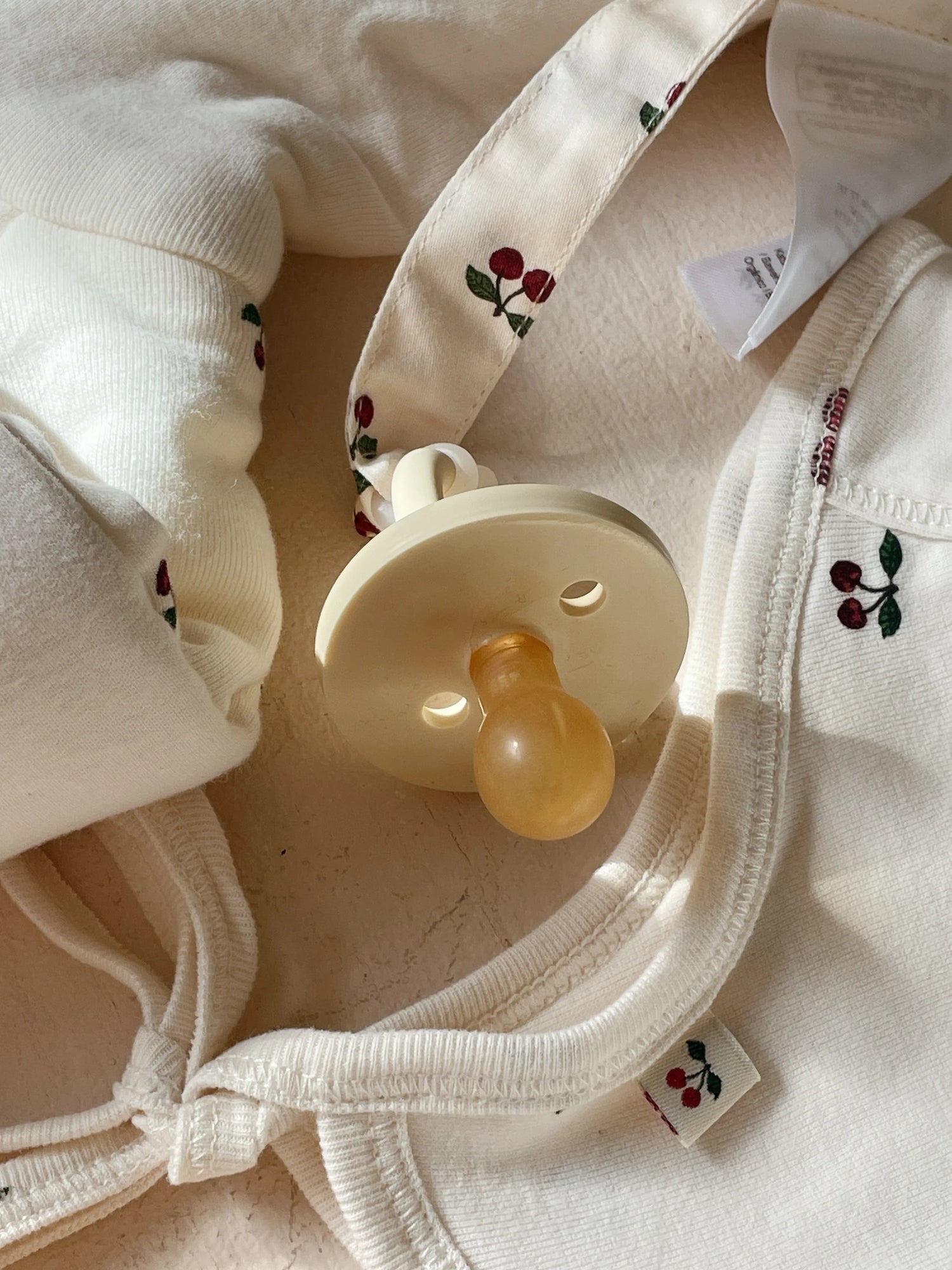 Set de 2 Sujeta Chupetes Lemon – Konges Sløjd