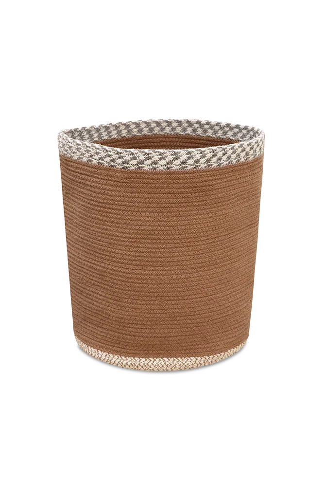 Cesta Susa Terracotta de Lorena Canals.