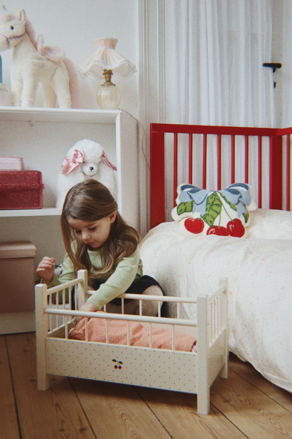 Camita de Muñeca FSC Big Cherry - Konges Sløjd