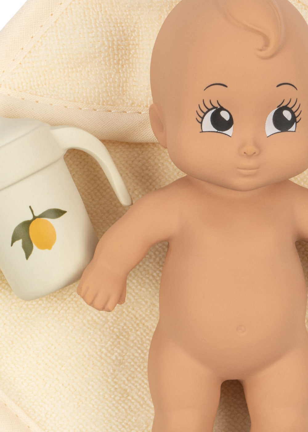 Muñeco de baño de caucho natural Niko – Konges Sløjd